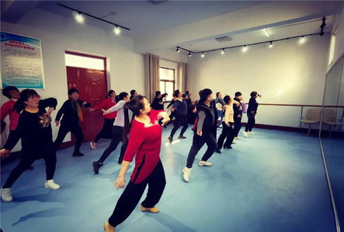 讓文化溫暖民心 茌平區(qū)文化館組織業(yè)務(wù)骨干下鄉(xiāng)開(kāi)展文藝輔導(dǎo)工作